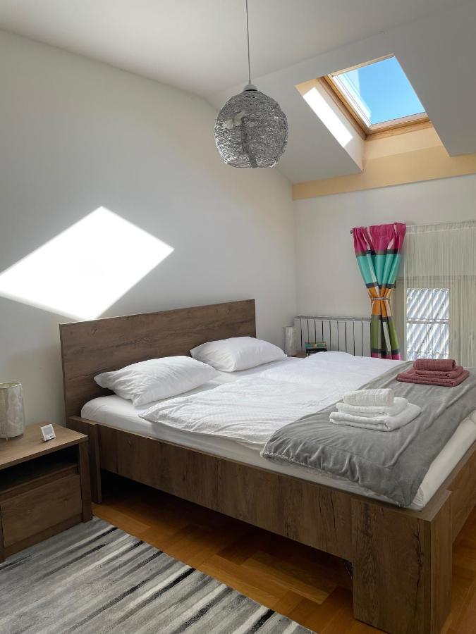 Mills, Stari Grad - Bascarsija Apartamento Saraievo Exterior foto